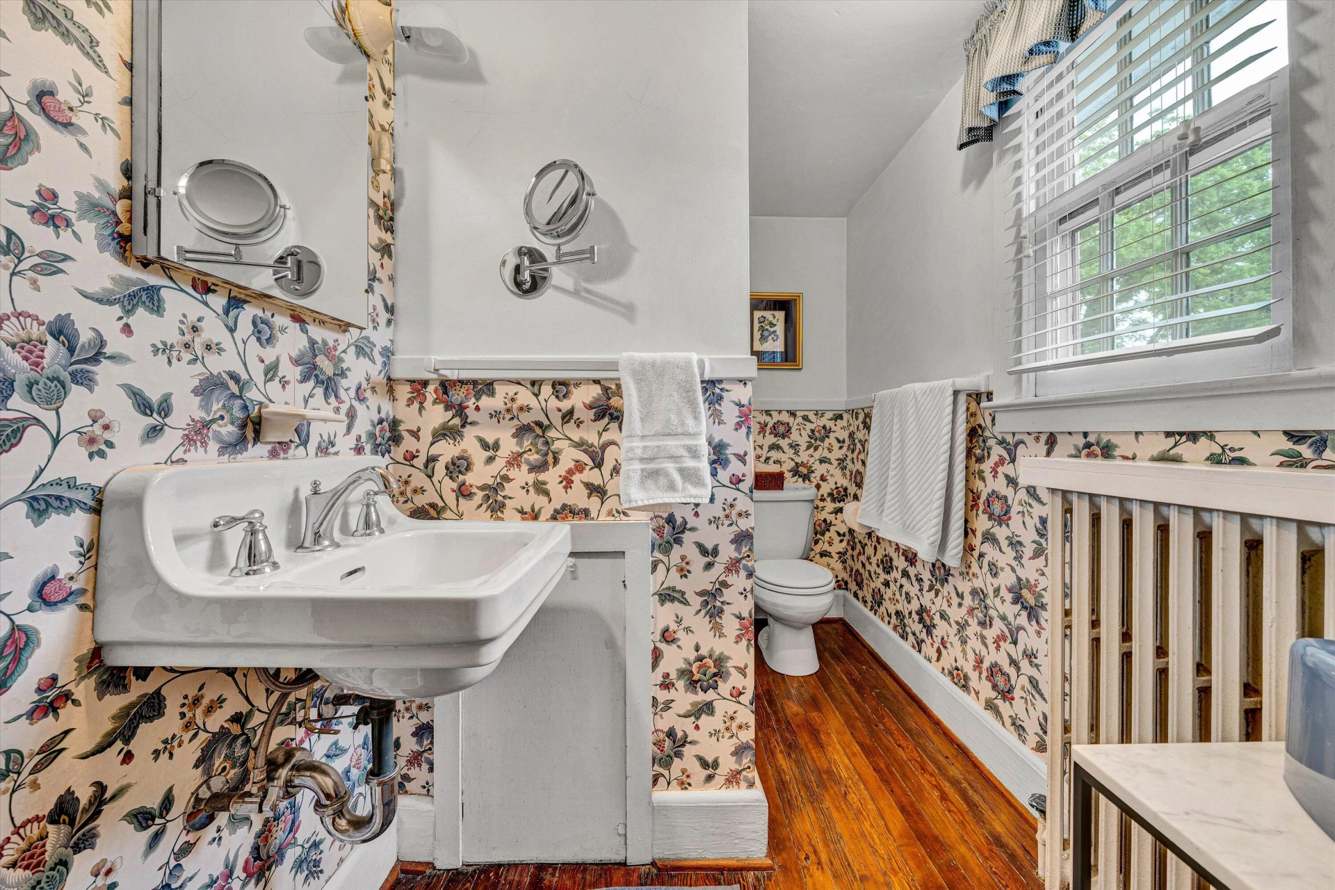 220 Broad ST - Photo 24
