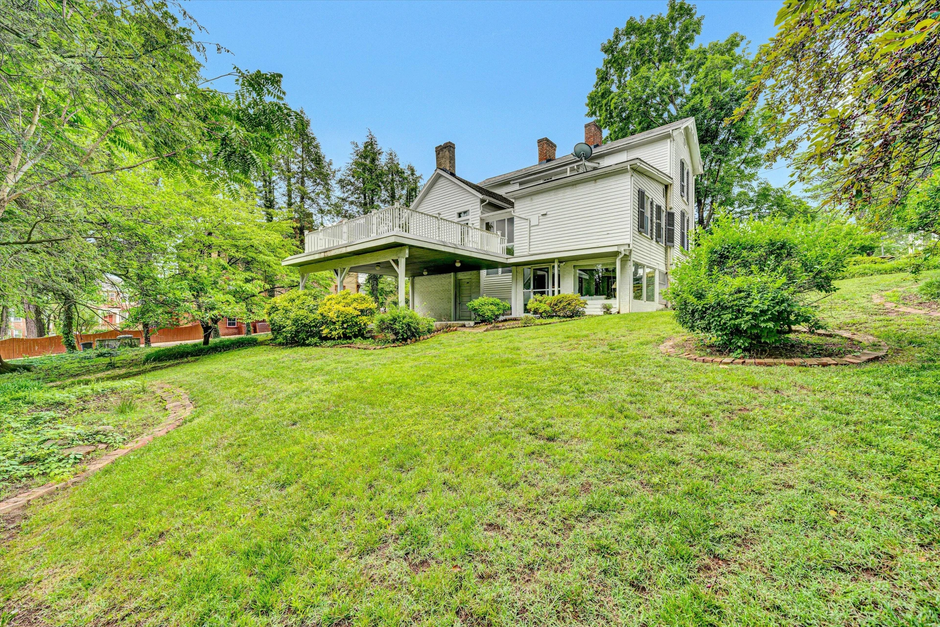 220 Broad ST - Photo 32