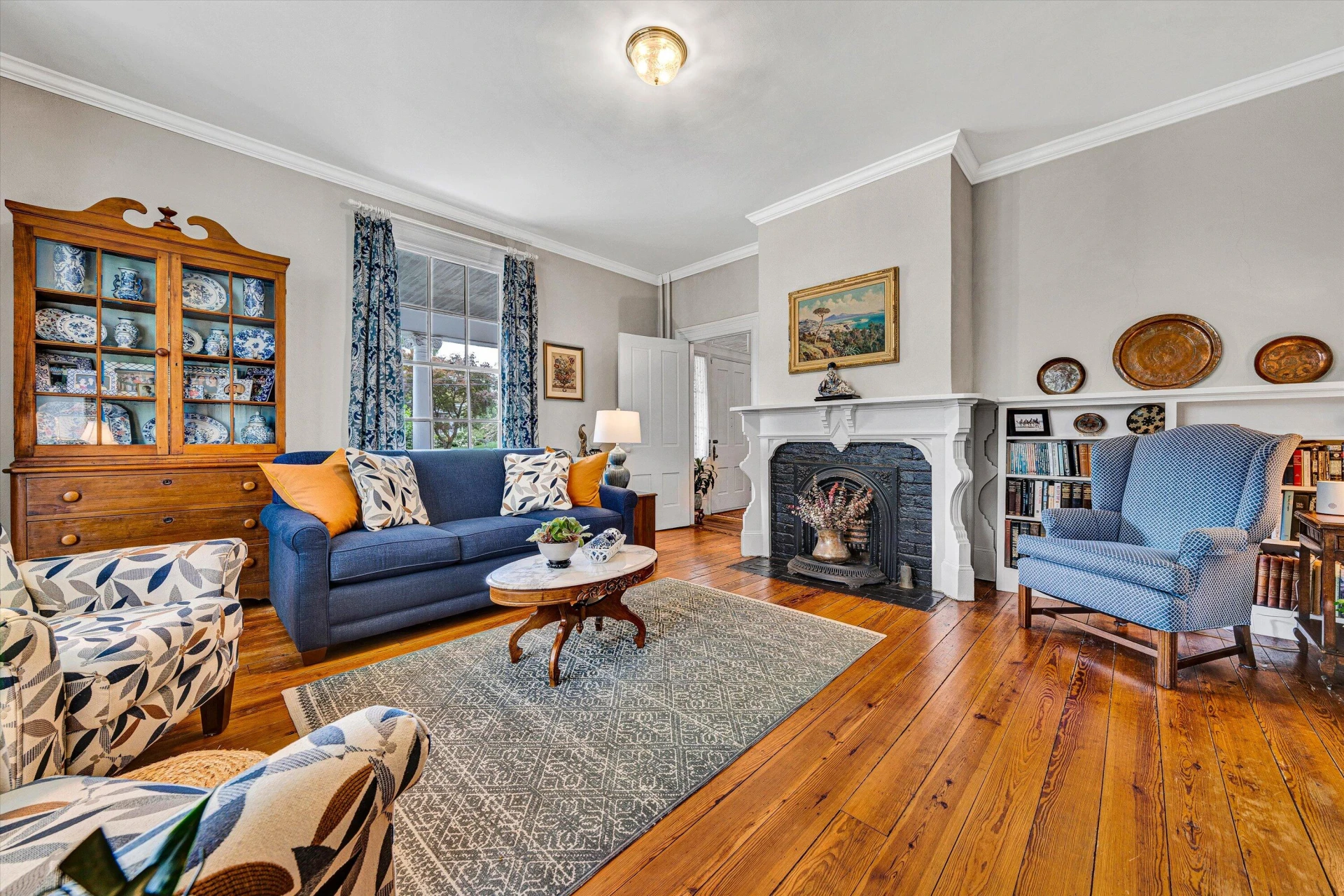 220 Broad ST - Photo 8