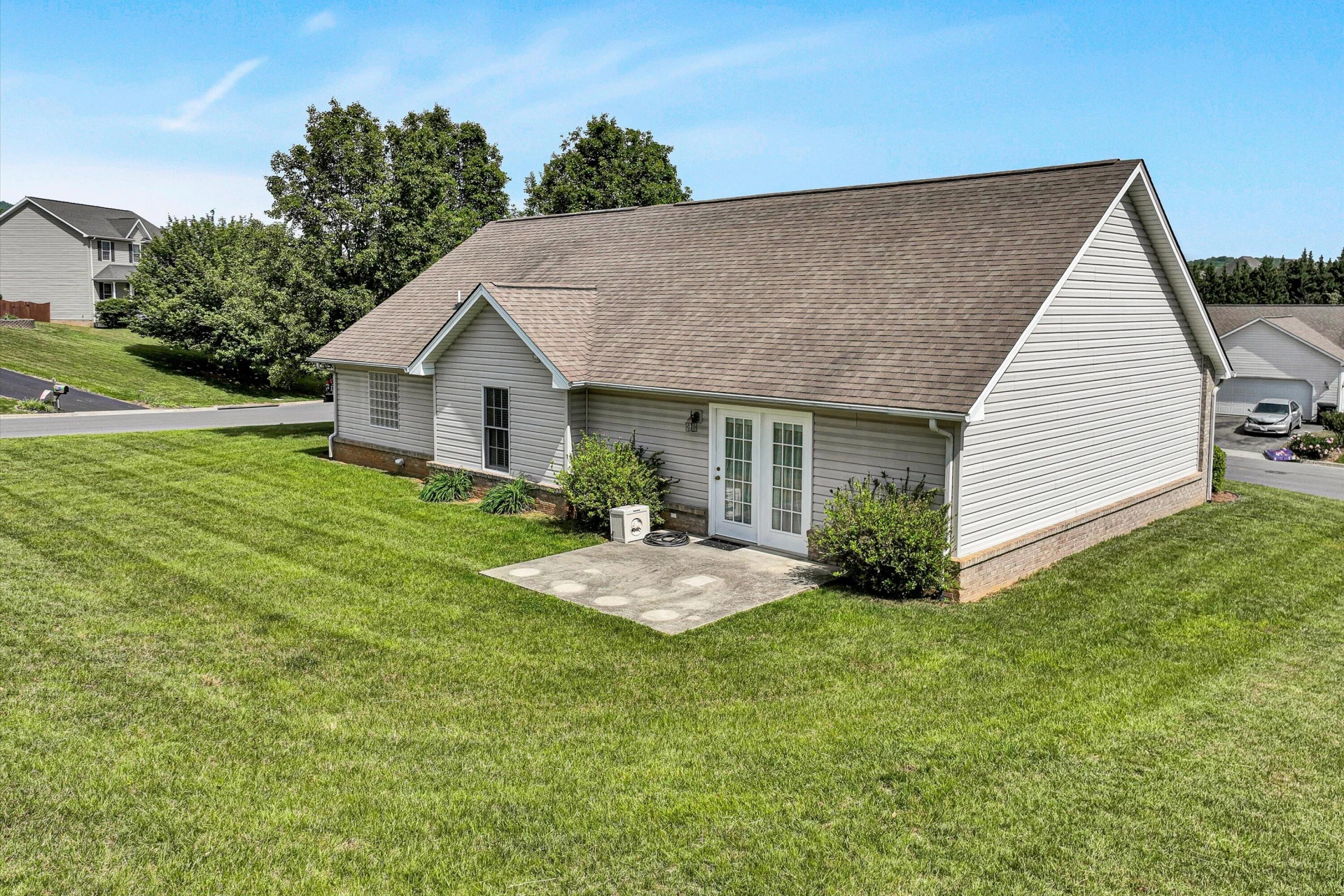 1801 Meadows CT - Photo 27