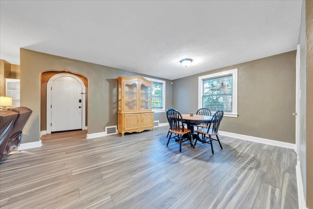 1008 Old Country Club RD - Photo 14