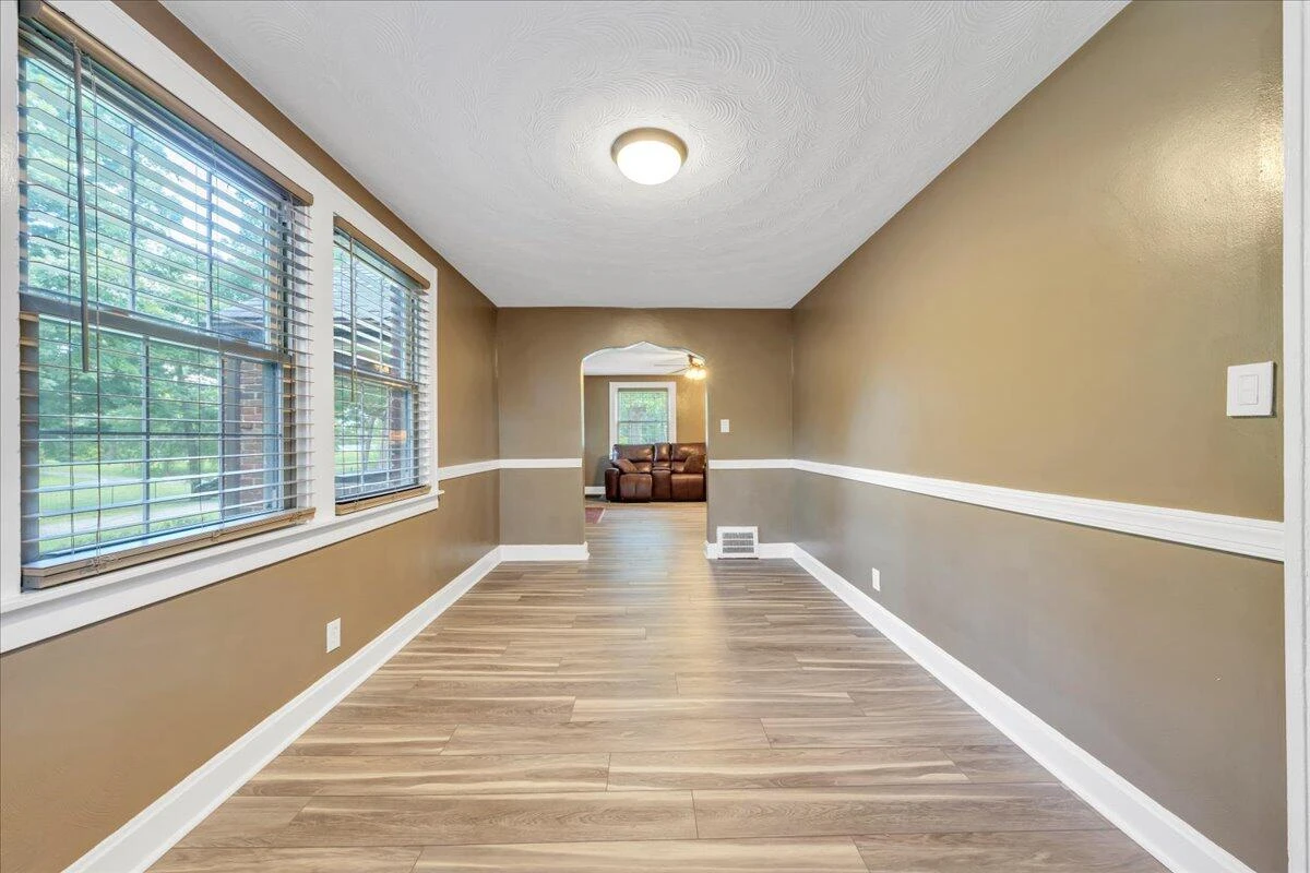 1008 Old Country Club RD - Photo 19