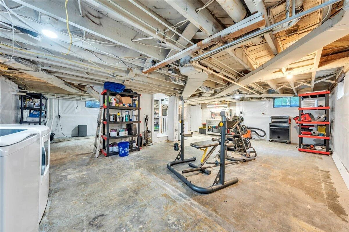 1008 Old Country Club RD - Photo 33