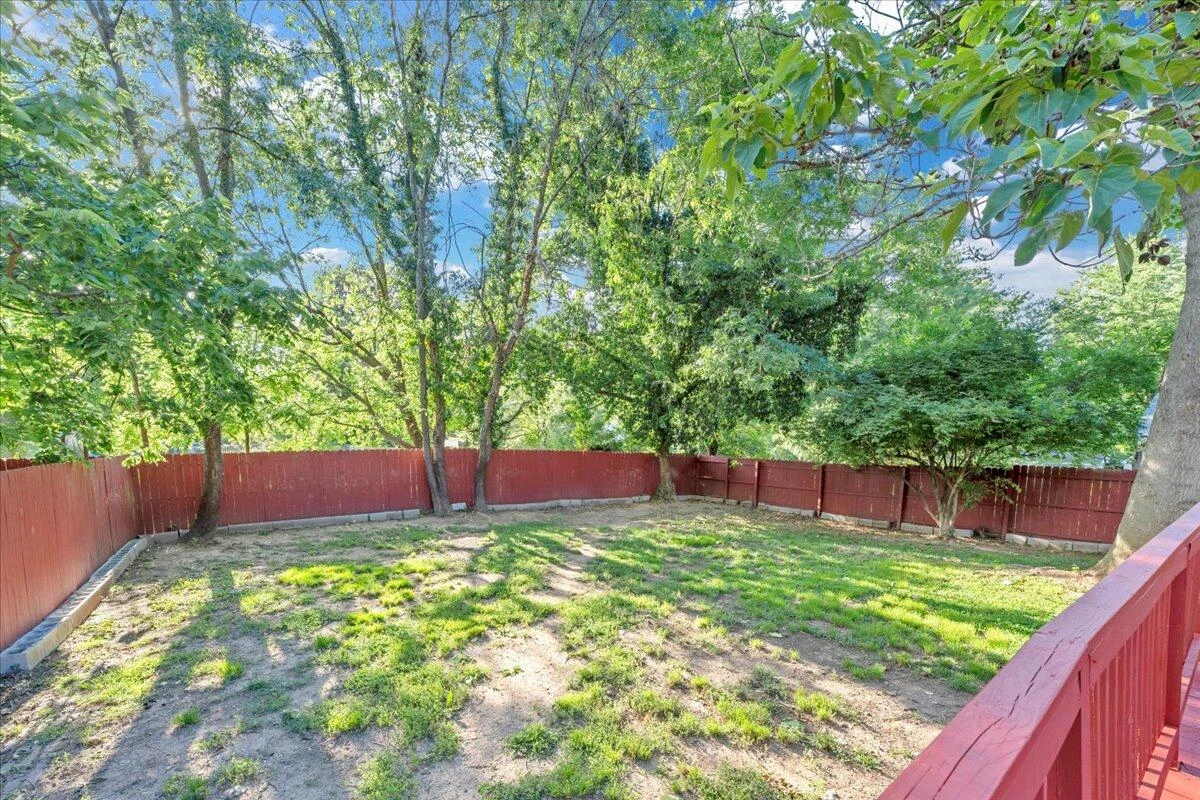 1008 Old Country Club RD - Photo 36