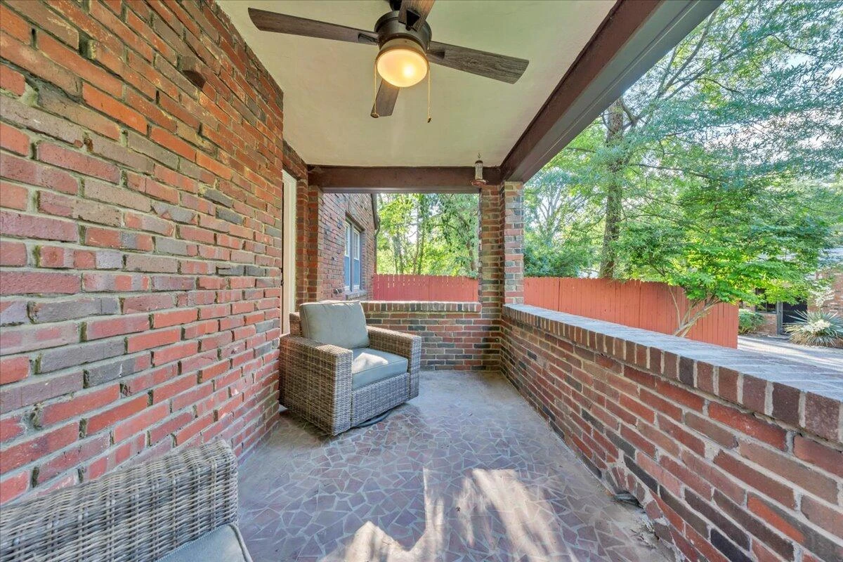 1008 Old Country Club RD - Photo 6