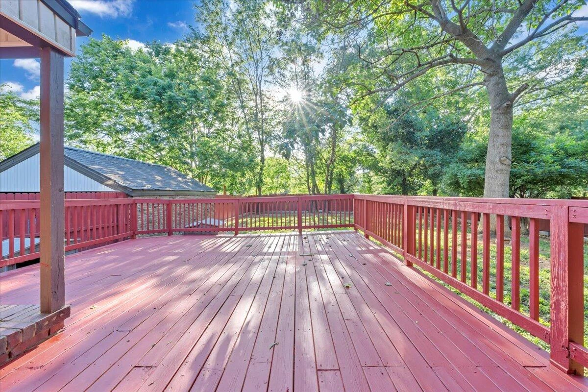 1008 Old Country Club RD - Photo 7