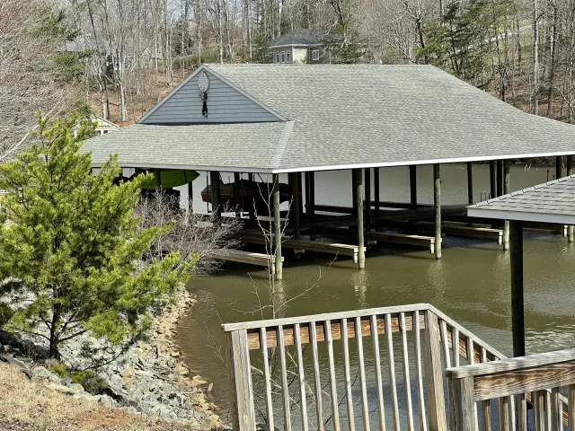 15 Watchtower DR