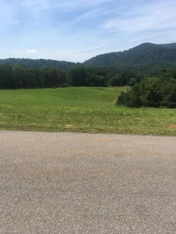 Lot 40 River Rock Rd
