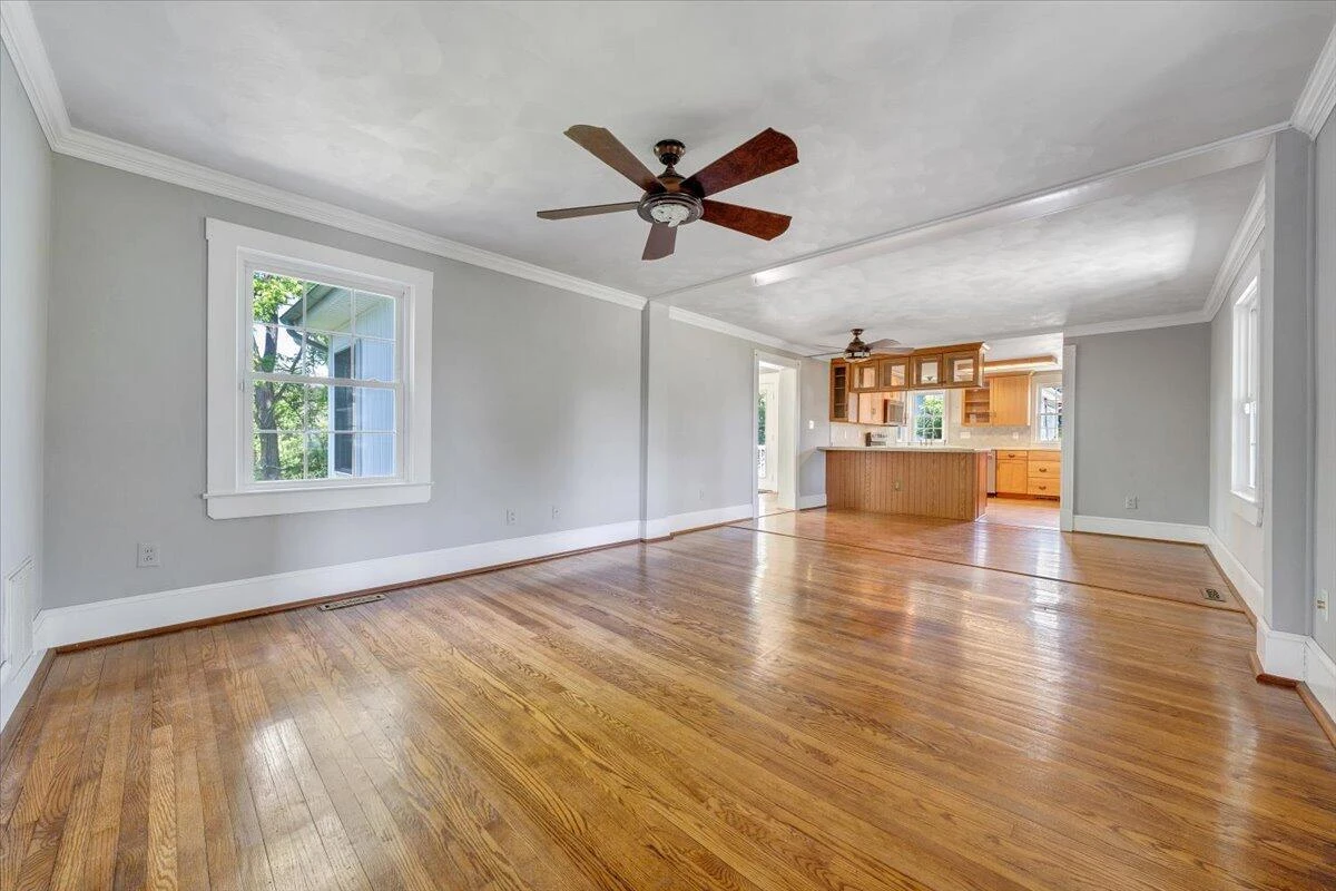 225 Maple ST - Photo 12