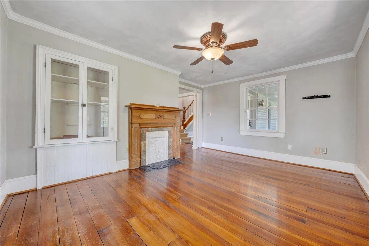 225 Maple ST - Photo 40