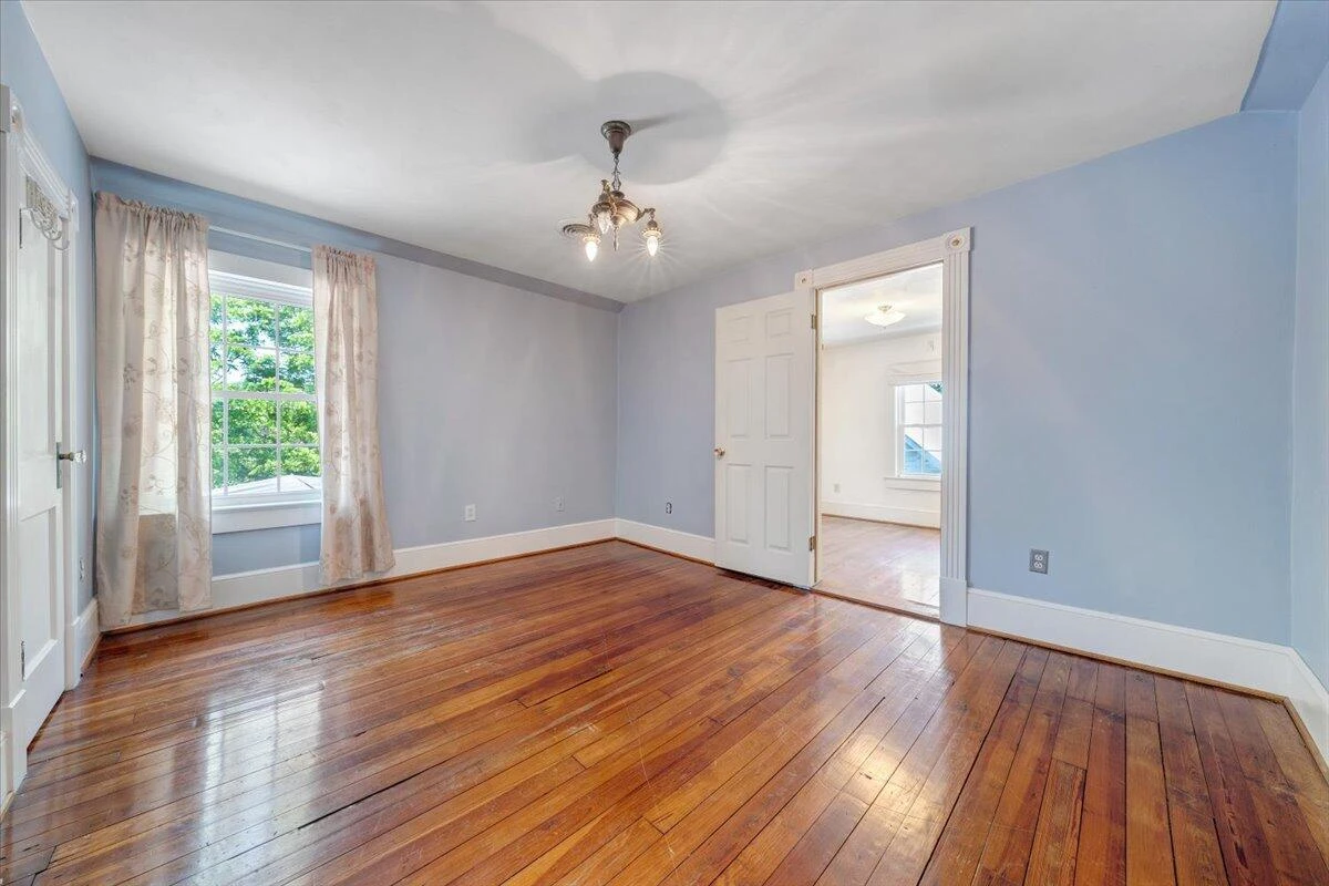 225 Maple ST - Photo 41