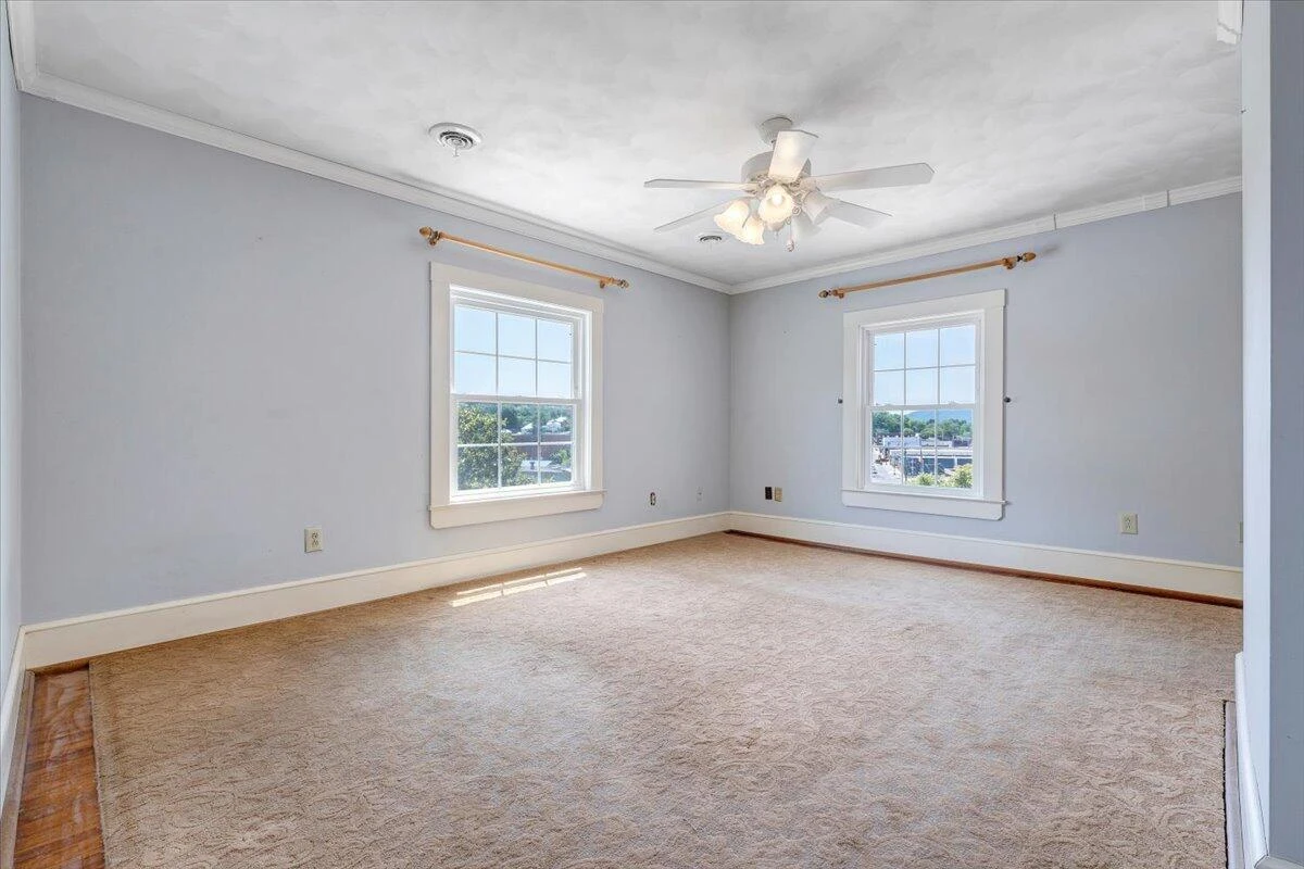225 Maple ST - Photo 50