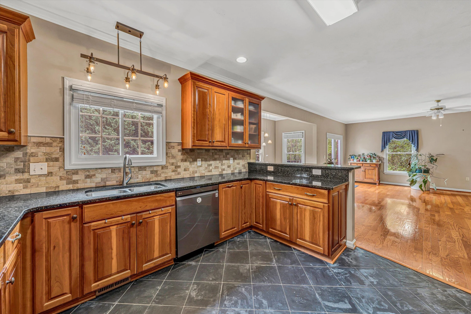 145 Bogey LN - Photo 11