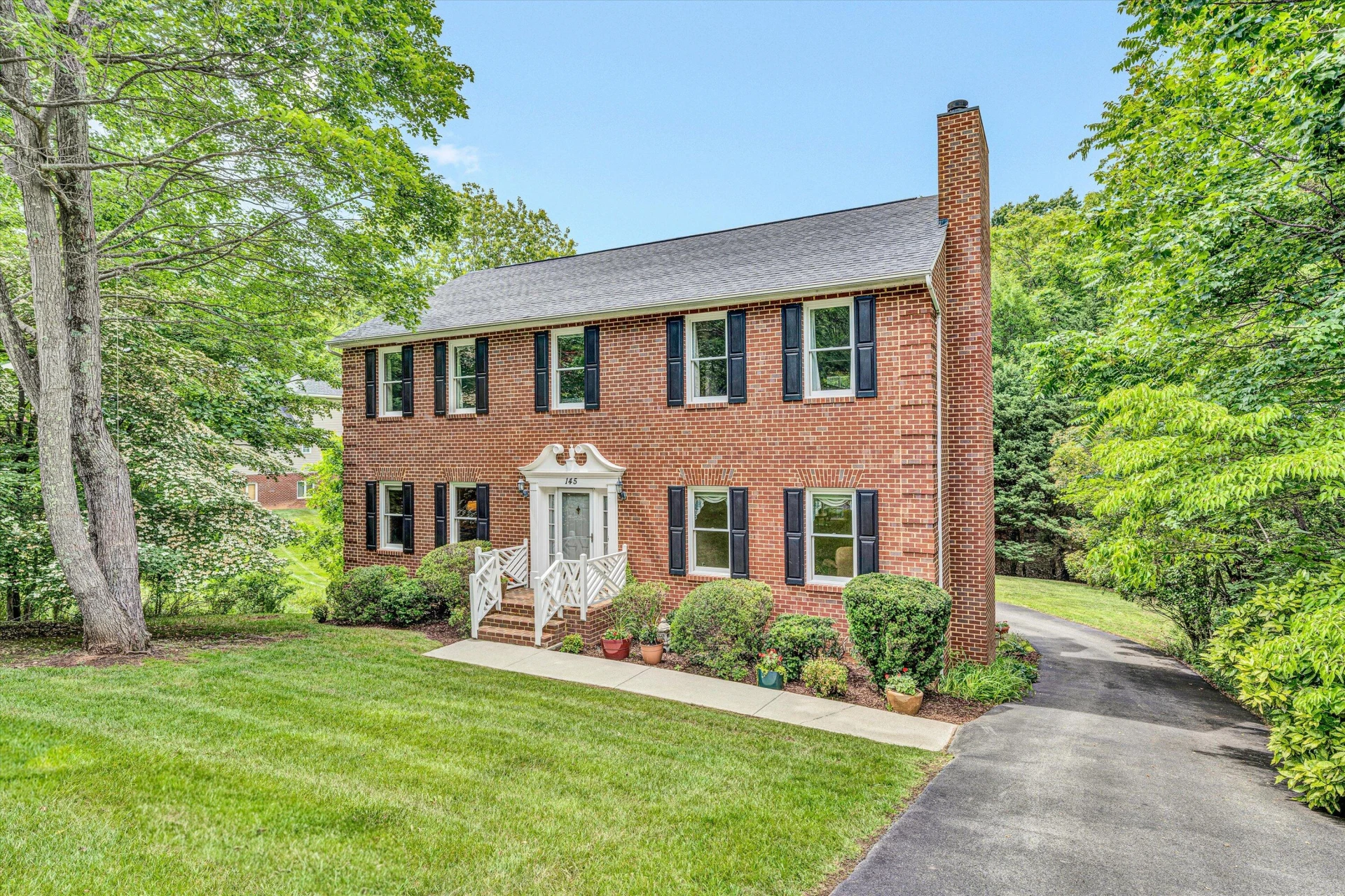 145 Bogey LN - Photo 2