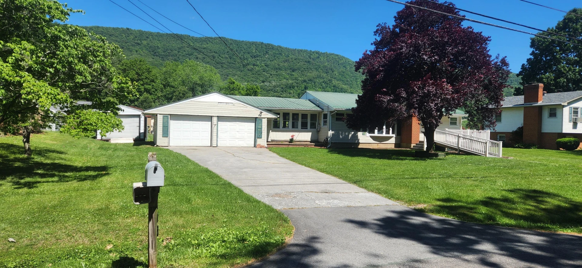3008 Valley Ridge RD - Photo 2