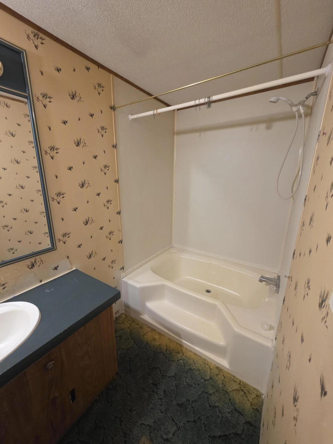 700 Walnut AVE - Photo 12