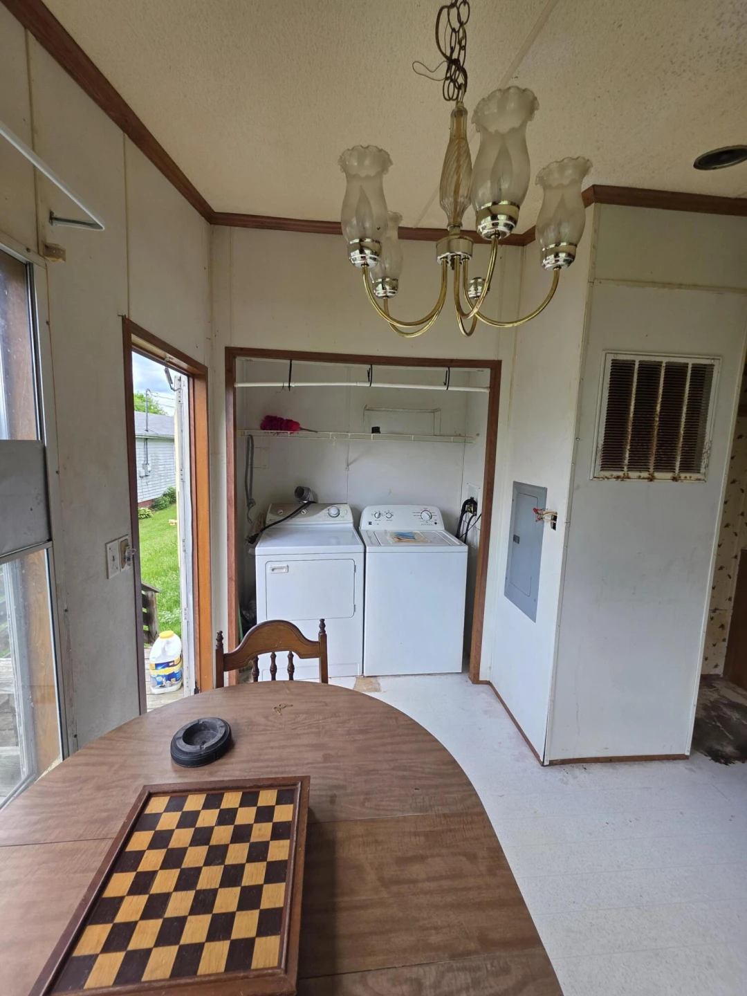 700 Walnut AVE - Photo 7