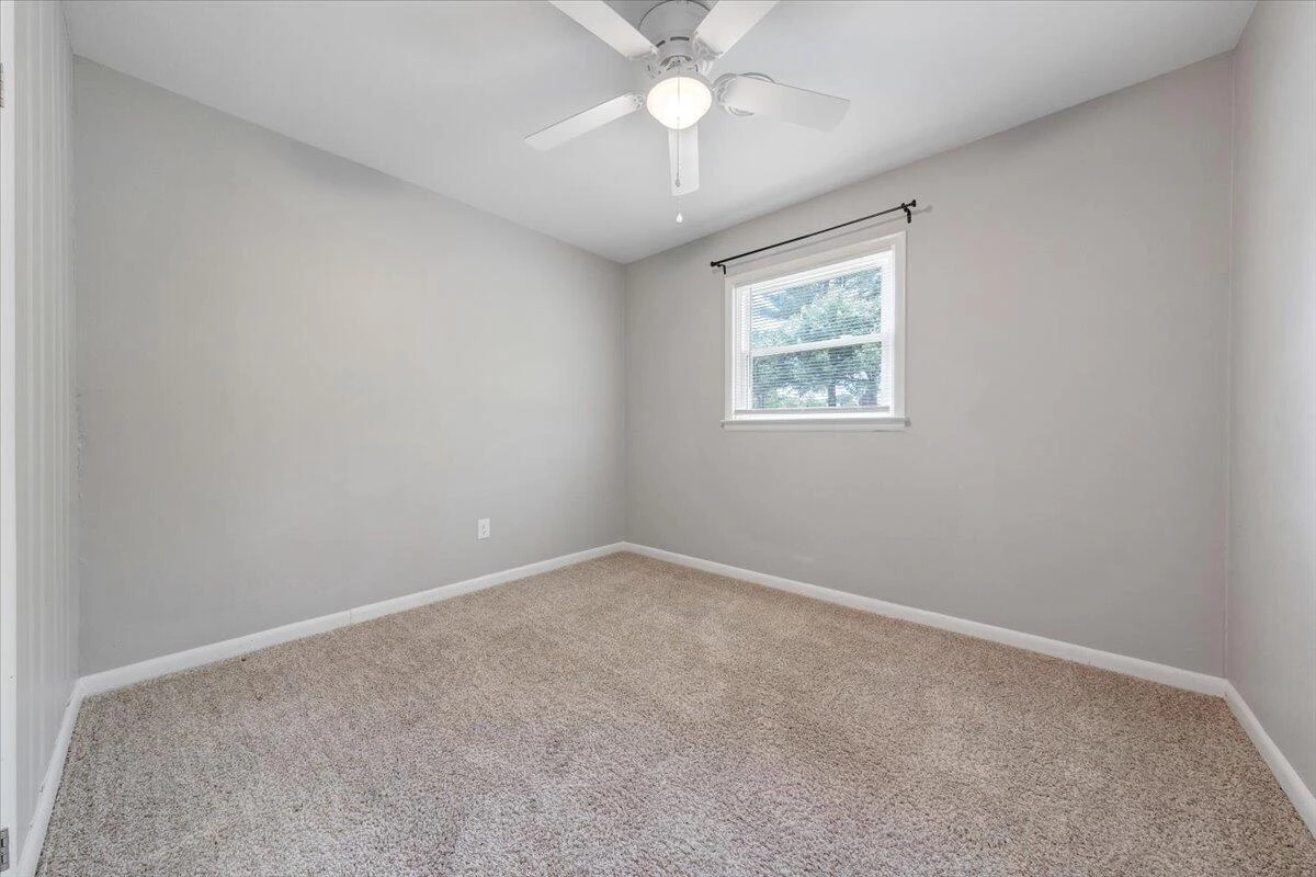 1006 10th ST - Photo 16