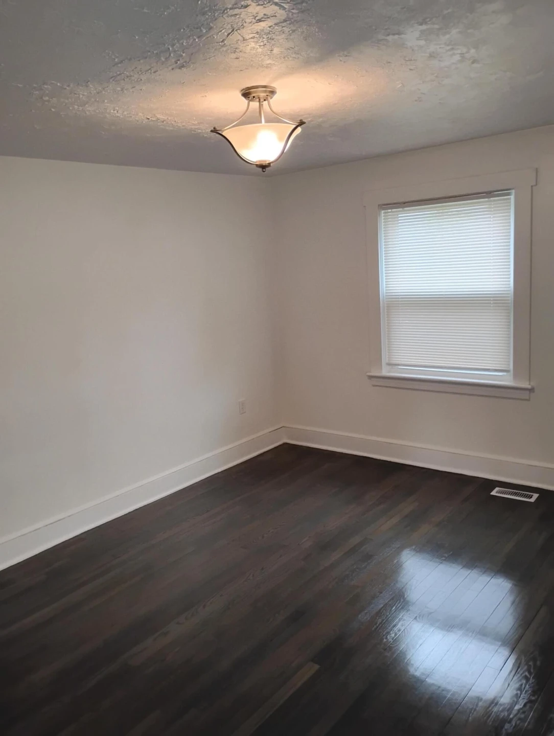 1414 Westside BLVD - Photo 8
