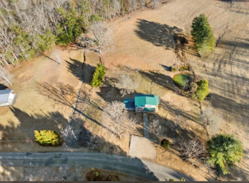 1101 Scratch Gravel RD - Photo 18
