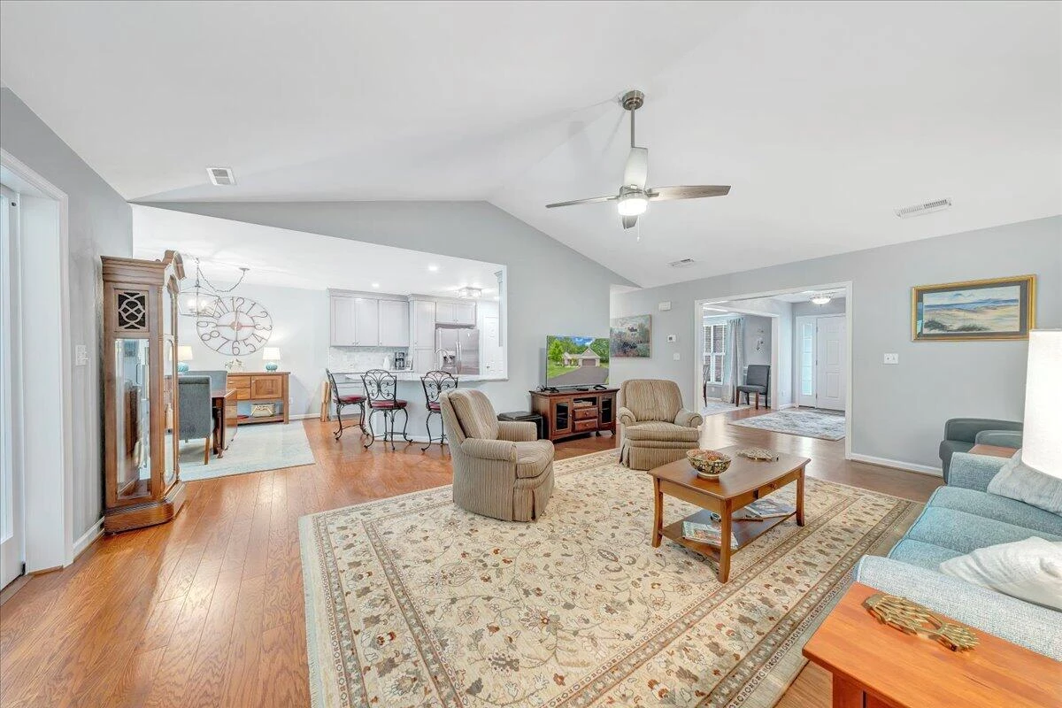 6560 Monet DR - Photo 17