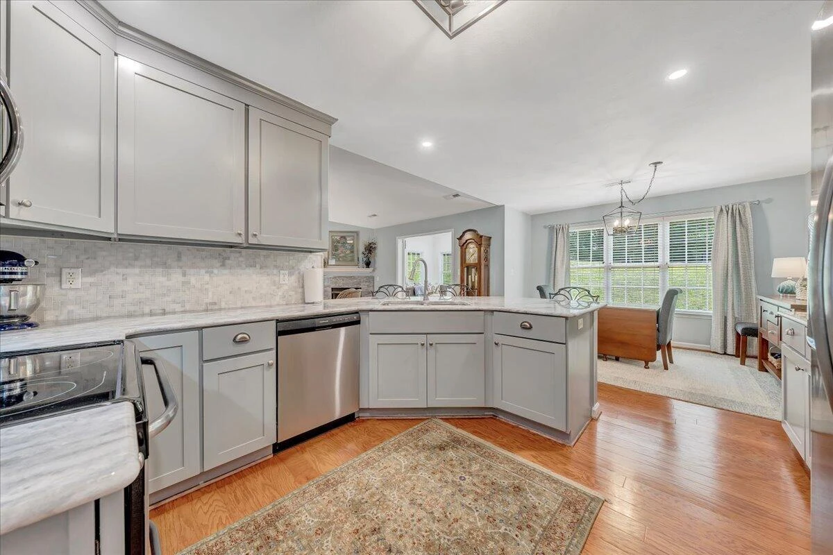 6560 Monet DR - Photo 23