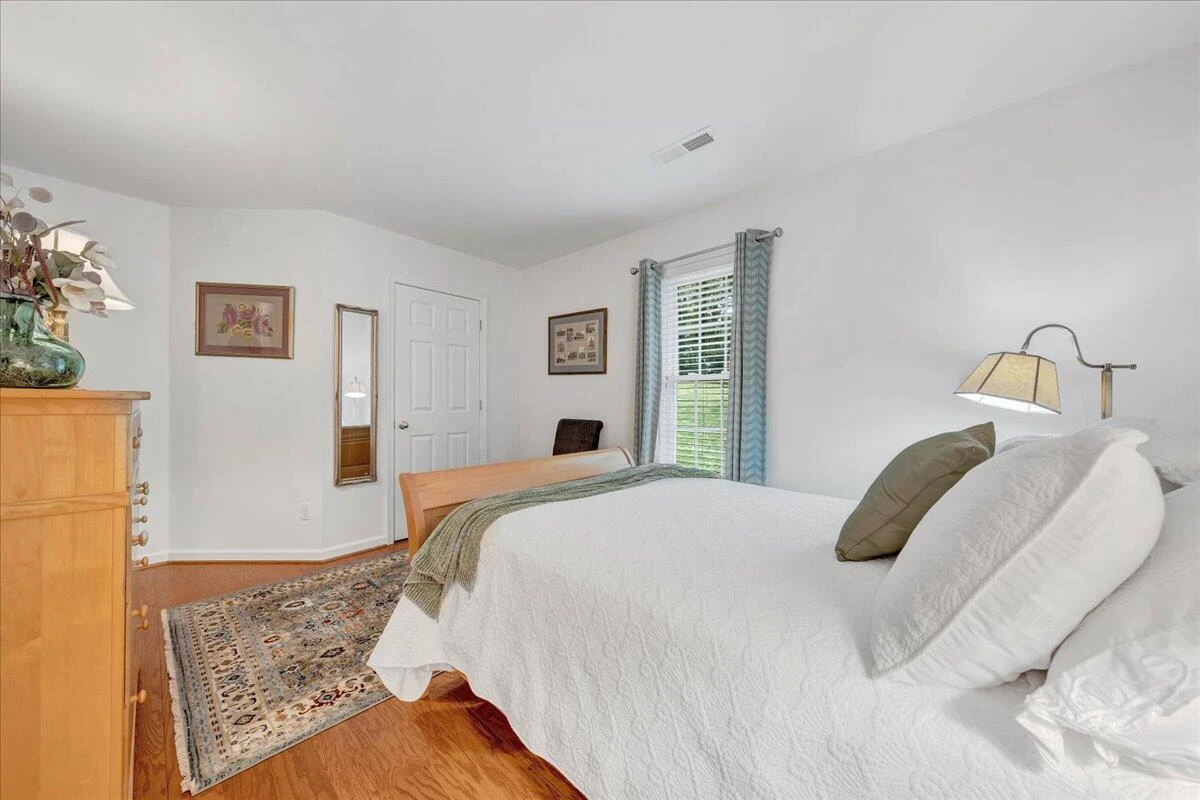 6560 Monet DR - Photo 35