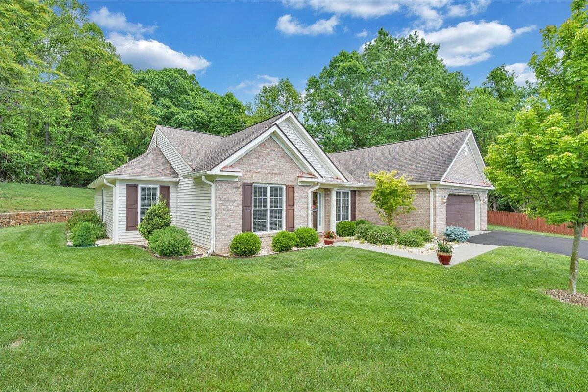 6560 Monet DR - Photo 47
