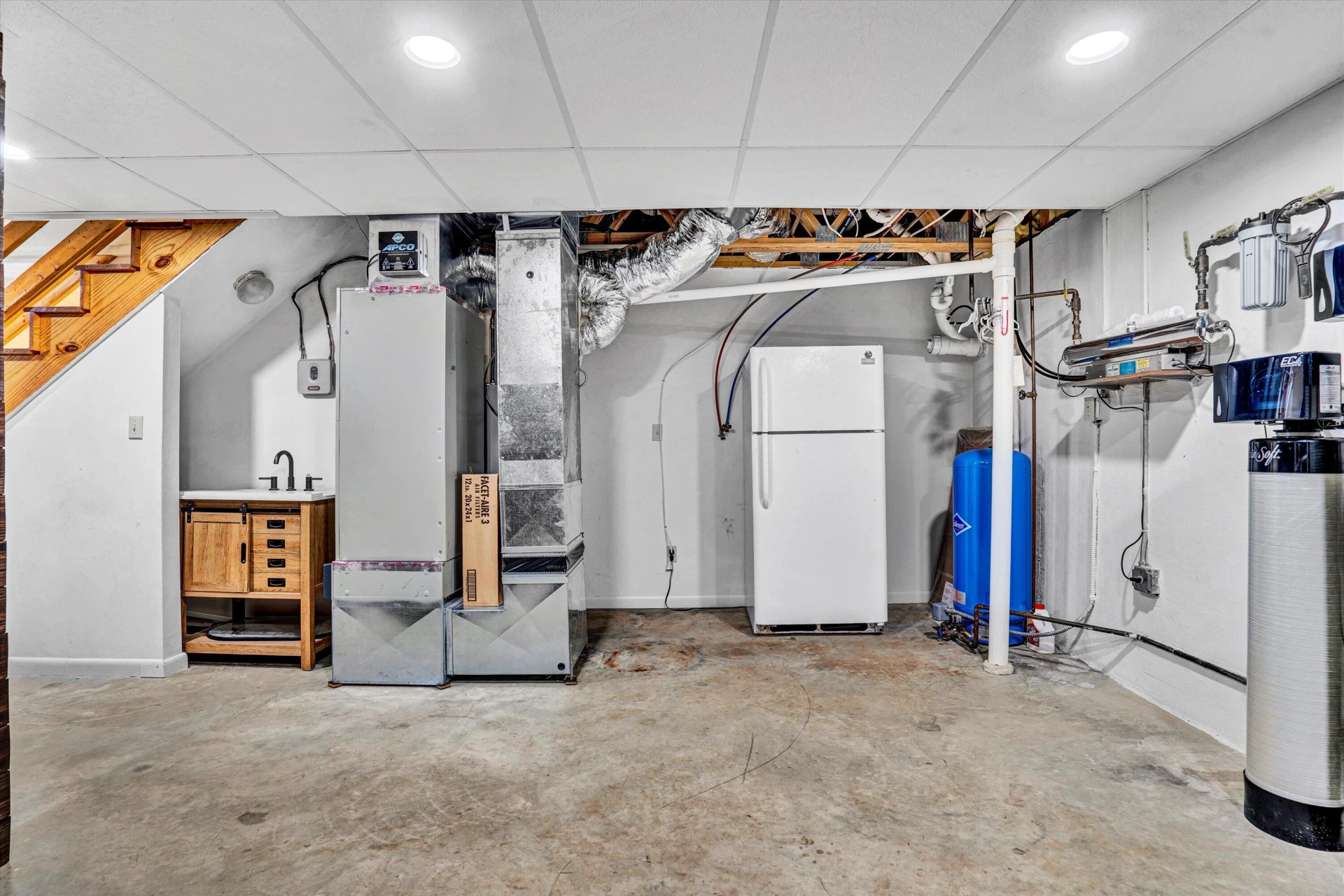 4 Arch Mill RD - Photo 39