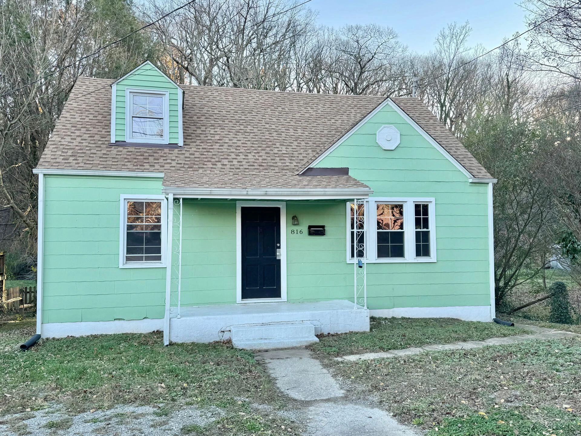 816 Brandon AVE