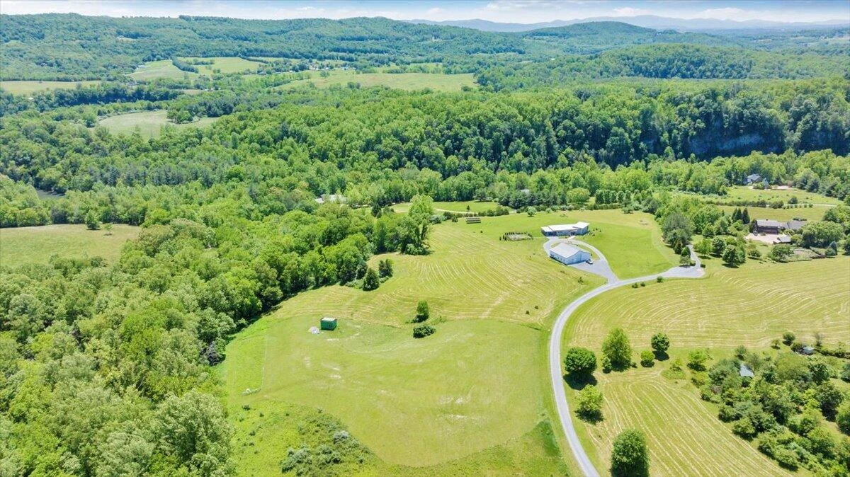 0 Greenbriar DR - Photo 17