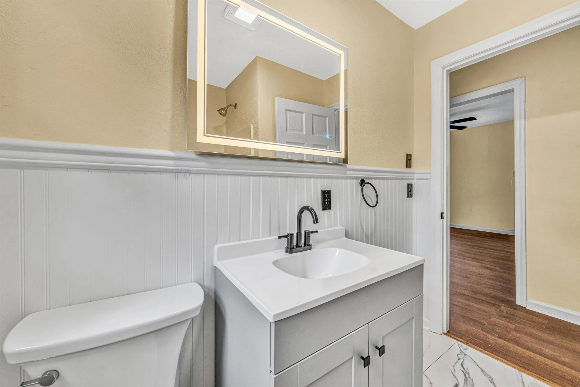 1129 Kerns AVE - Photo 16