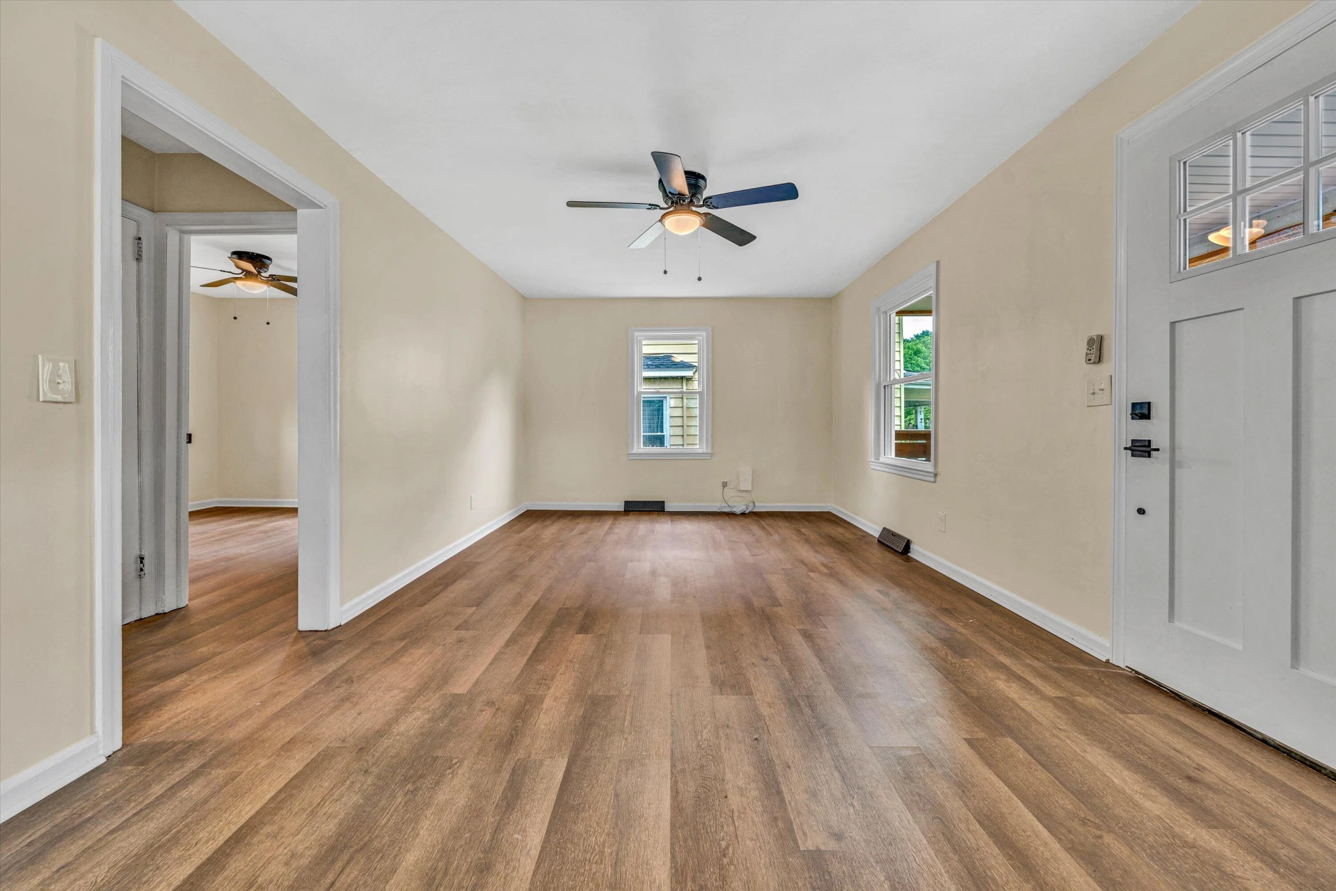 1129 Kerns AVE - Photo 6