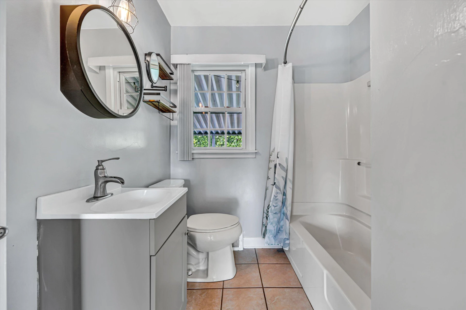 2327 Peach ST - Photo 14