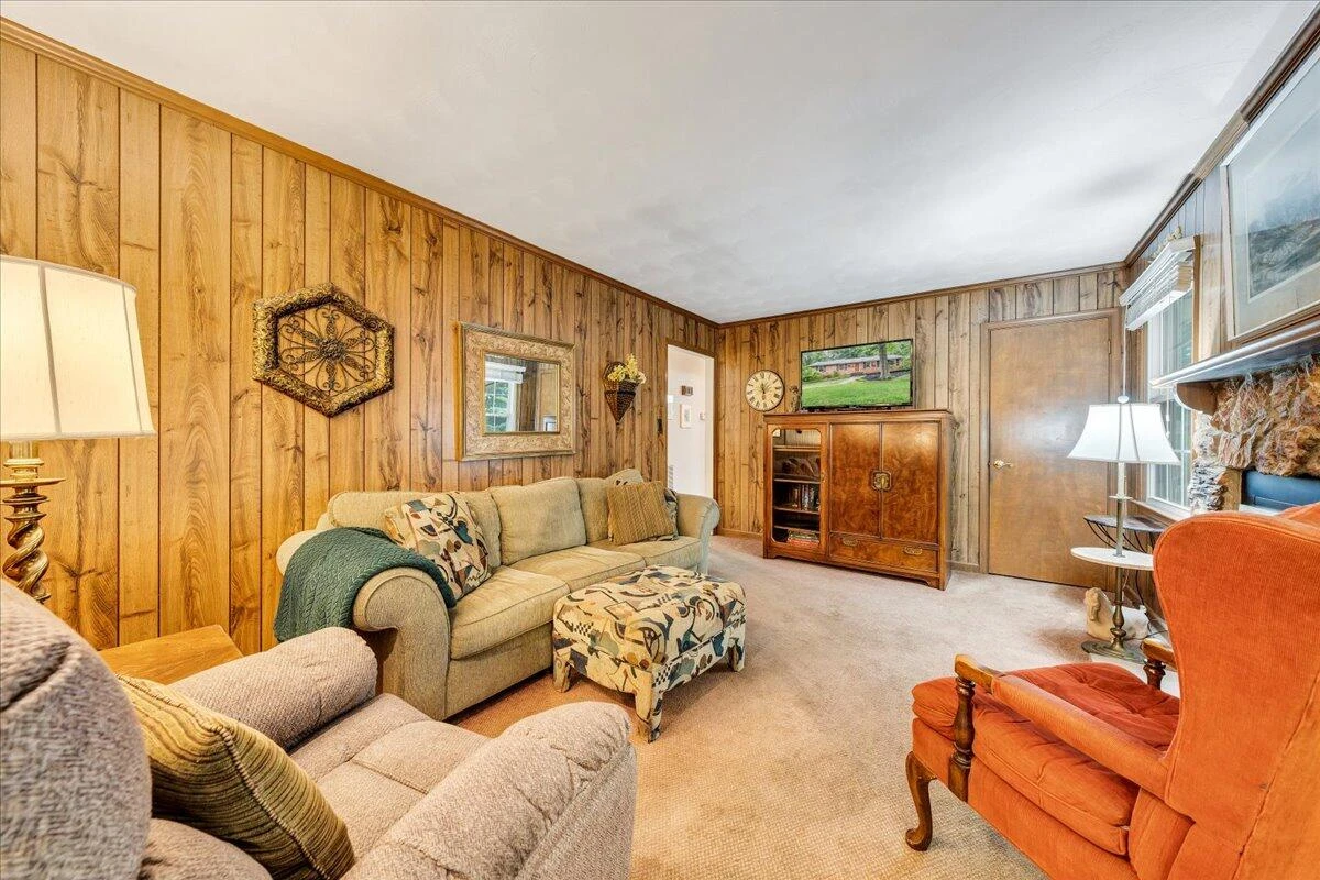 5237 Fordwick DR - Photo 17