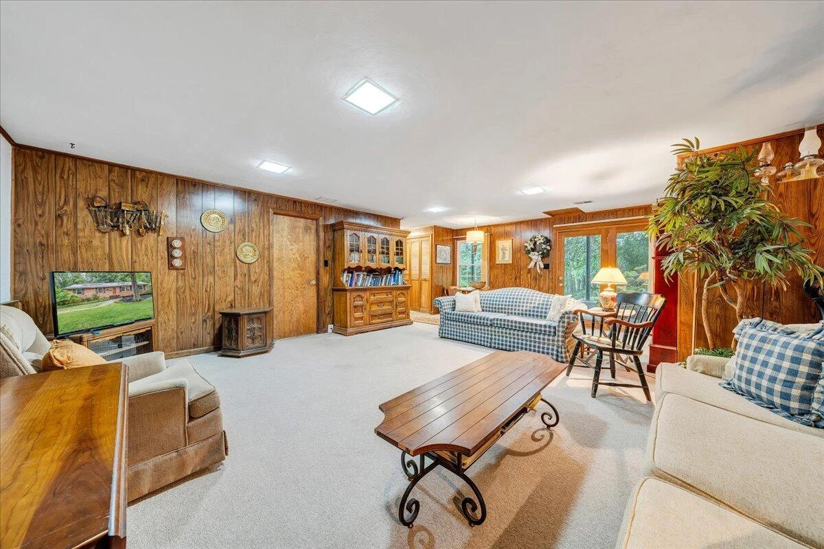 5237 Fordwick DR - Photo 39