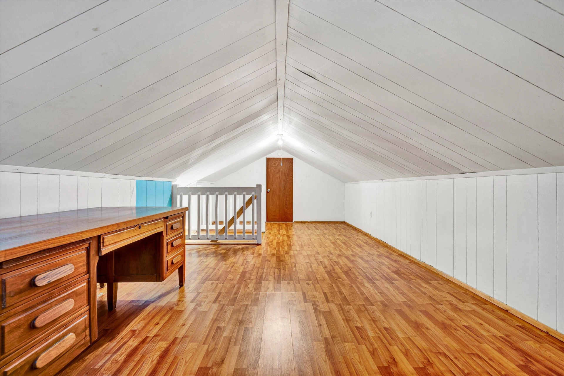 130 Augusta AVE - Photo 16