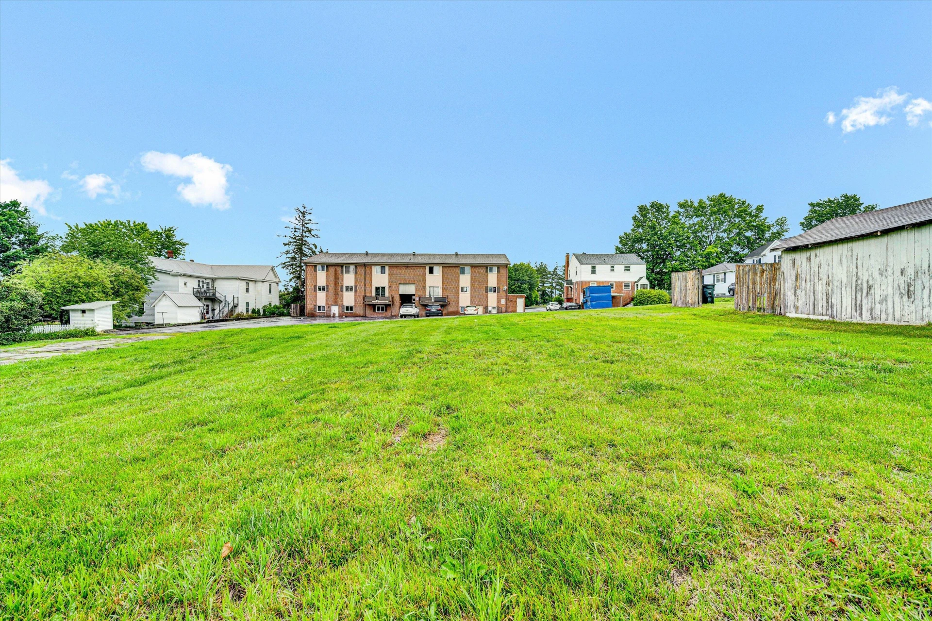130 Augusta AVE - Photo 23