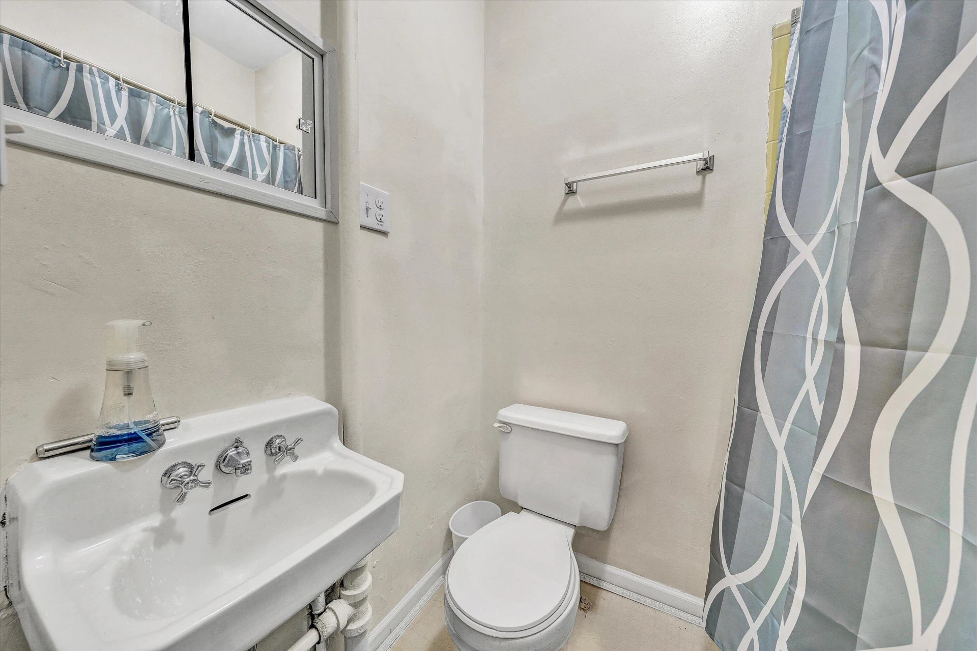 602 Allison AVE - Photo 26