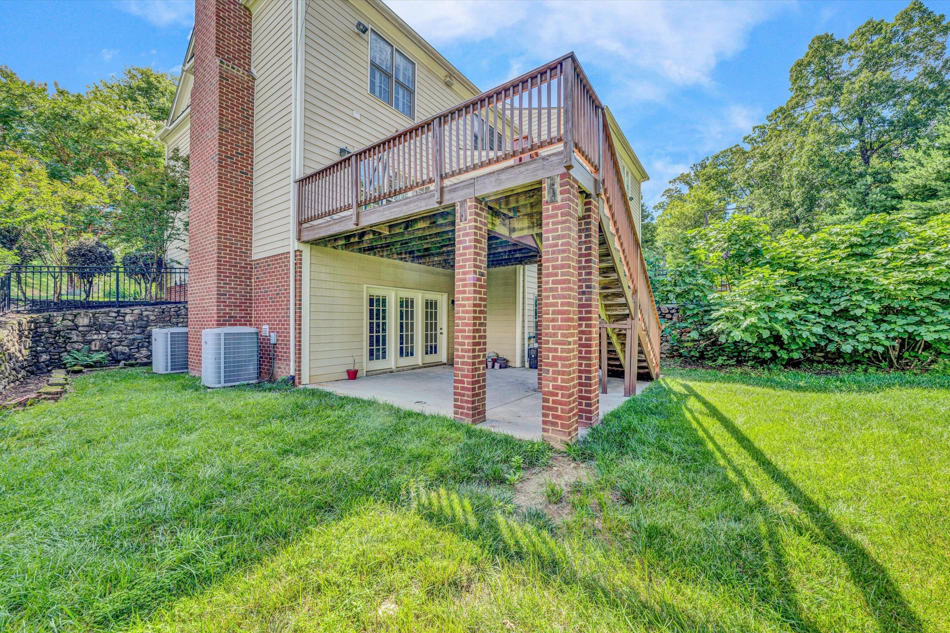 1160 Belcroft CT - Photo 43