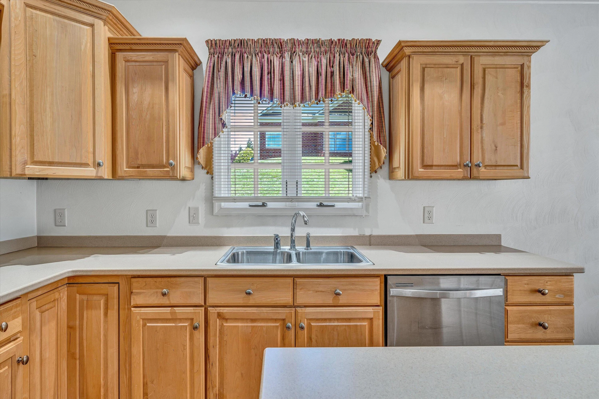 3303 Belshire CT - Photo 10