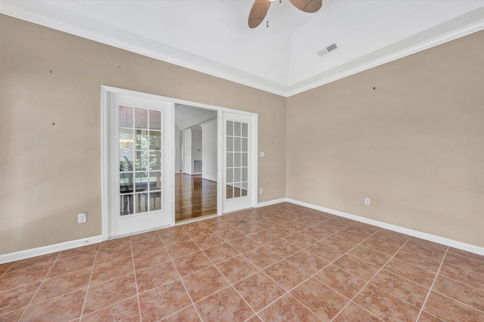 3303 Belshire CT - Photo 17