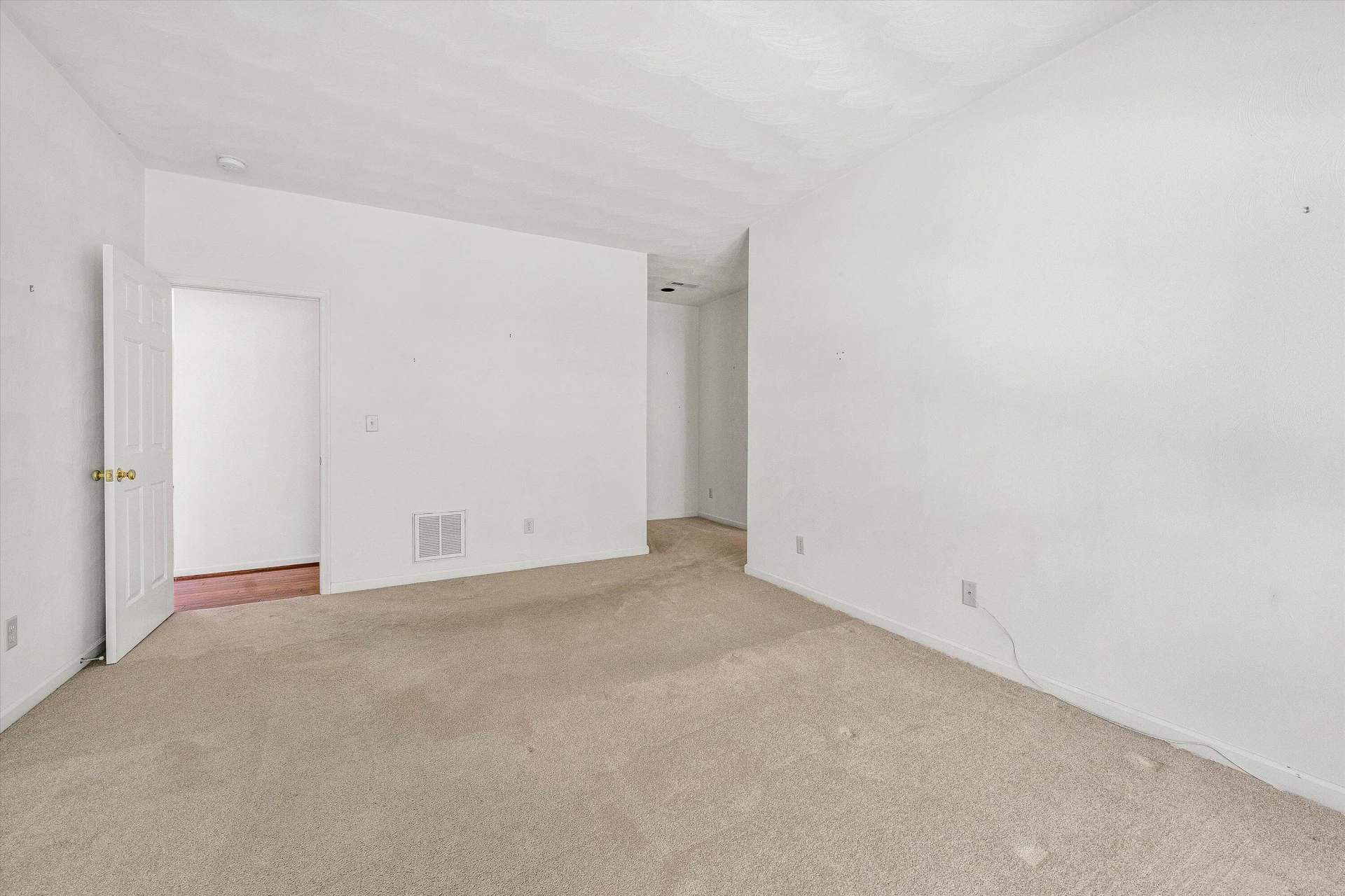3303 Belshire CT - Photo 19