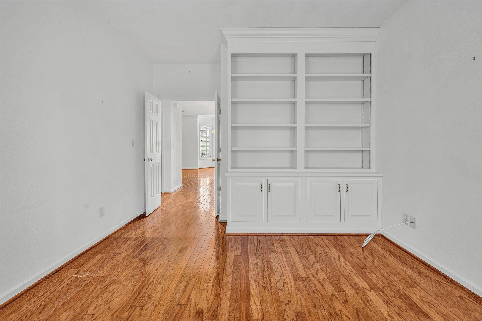 3303 Belshire CT - Photo 26