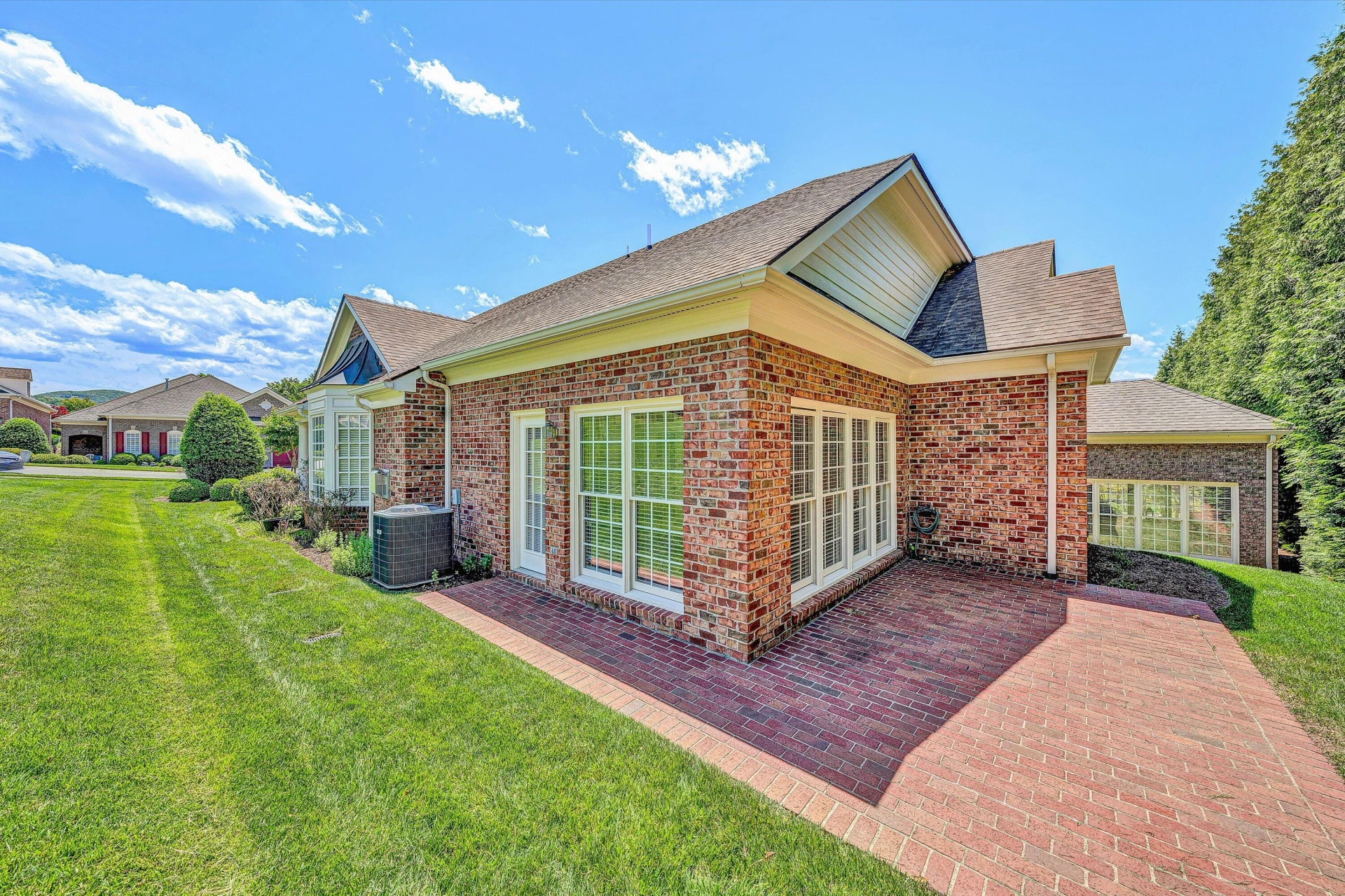 3303 Belshire CT - Photo 32