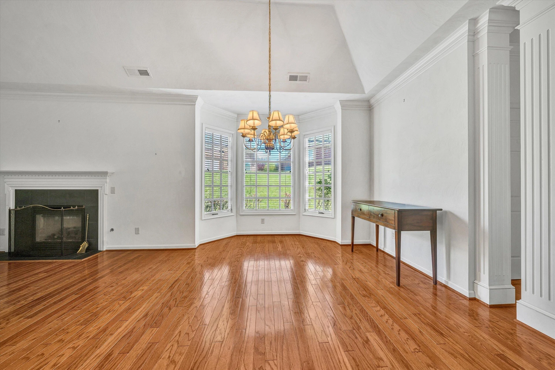3303 Belshire CT - Photo 7