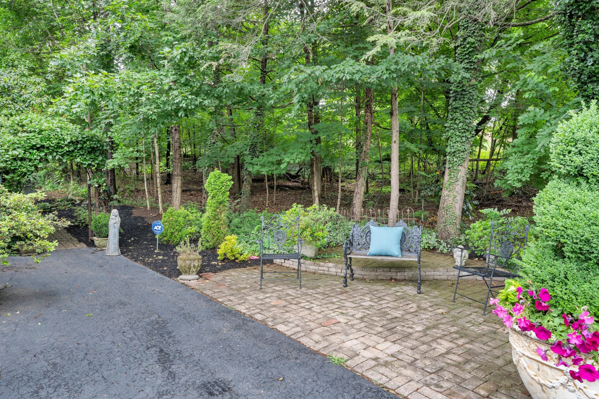 3507 Dogwood LN - Photo 79
