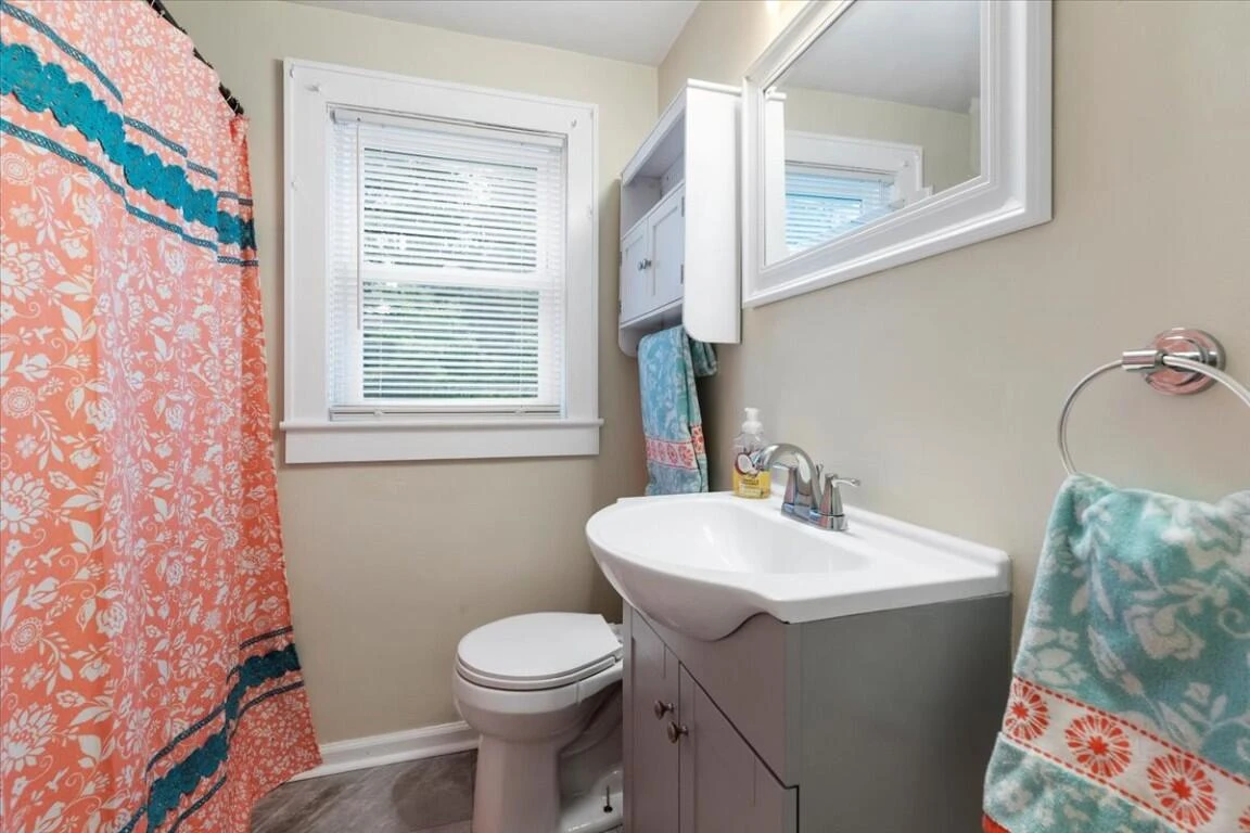 1202 Newbern RD - Photo 23