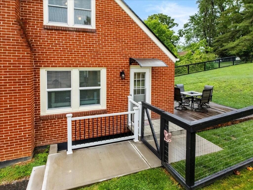1202 Newbern RD - Photo 28