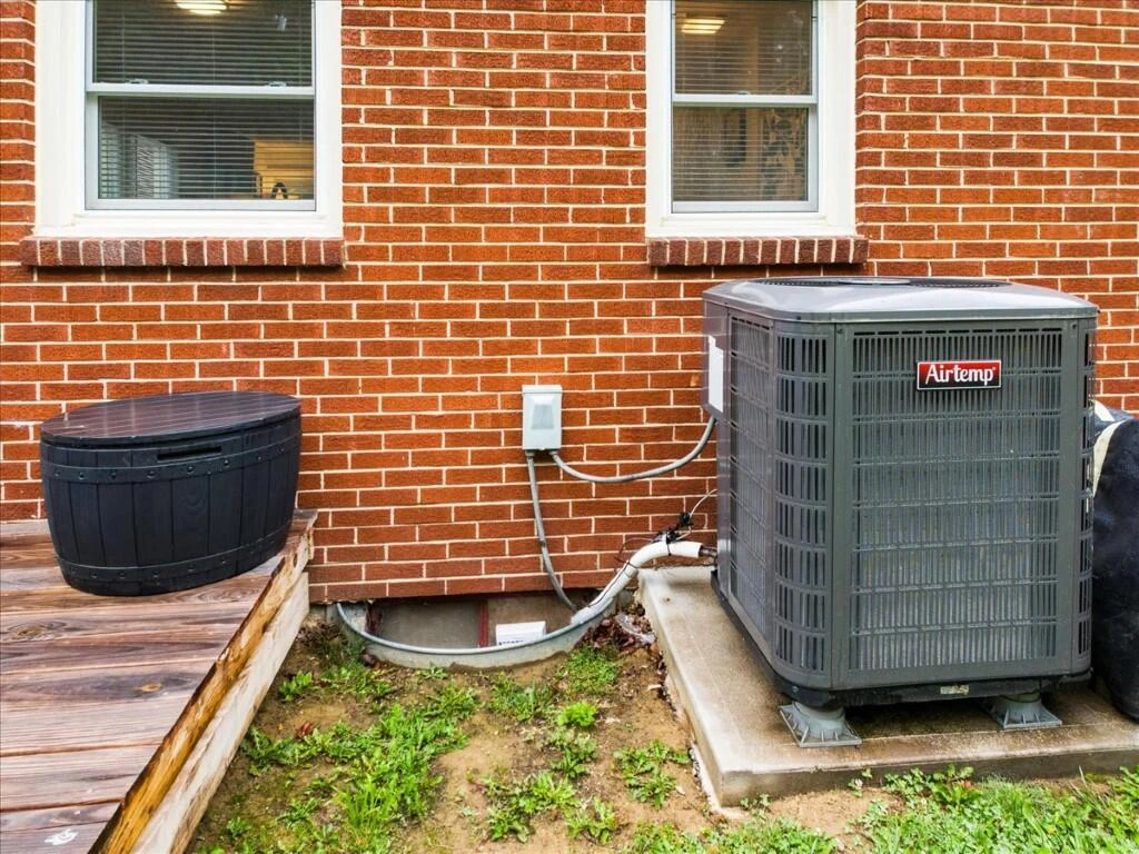 1202 Newbern RD - Photo 33